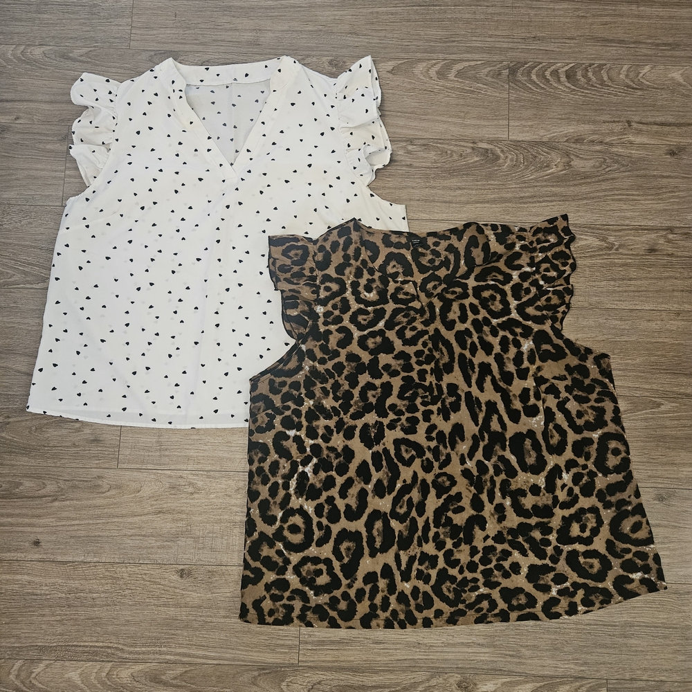 SHEIN‎ Curve Sleeveless Blouse Set - Heart and Leopard Print